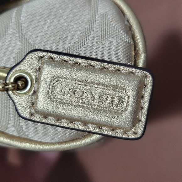 Coach makeup case - Picture 2 of 6